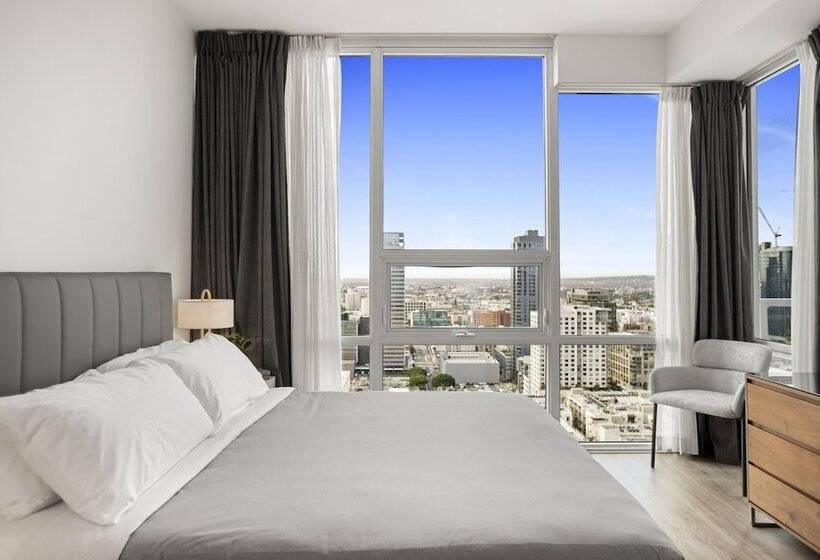 جناح غرفتين نوم, Level Los Angeles   Downtown South Olive