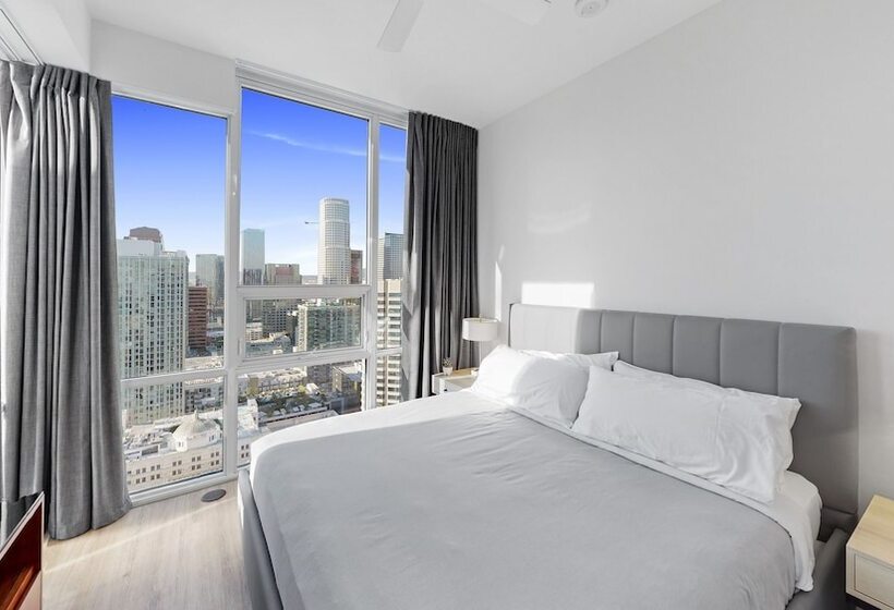 带3个卧室的套间, Level Los Angeles   Downtown South Olive