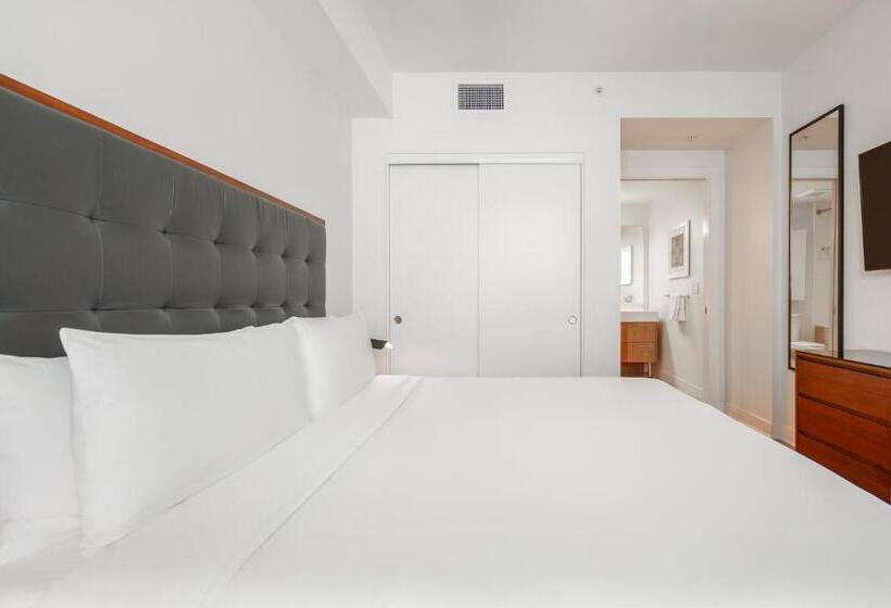 جناح غرفتين نوم, Level Los Angeles   Downtown South Olive