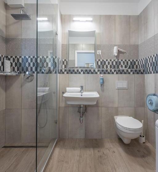 דירת חדר דלוקס, Maple Tree Budget Apartments