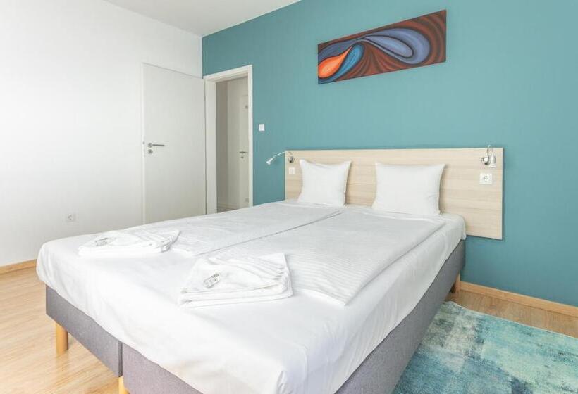 דירת דלוקס 3 חדרי שינה, Maple Tree Budget Apartments