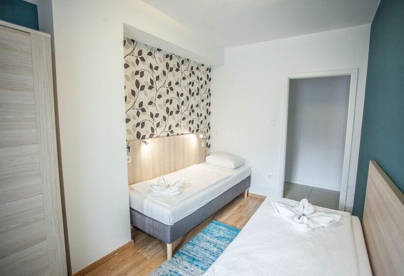 Апартаменты 2 Спальни, Maple Tree Budget Apartments