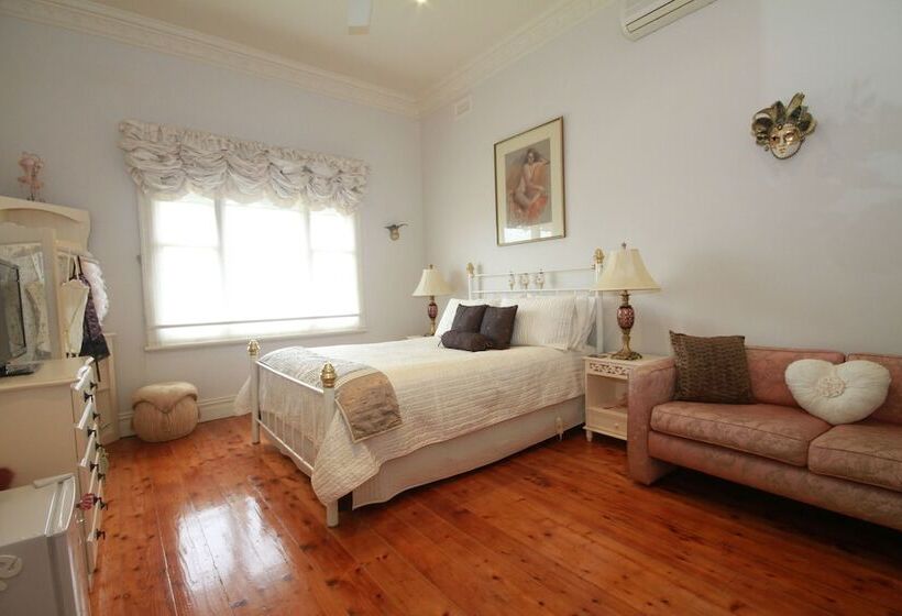 חדר סטנדרט עם ג'קוזי, Pelican Sands Bed & Breakfast