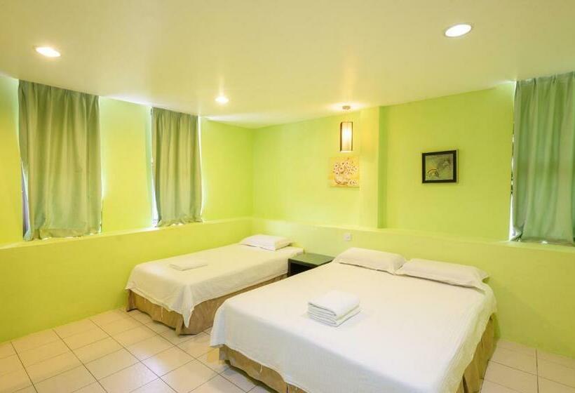 패밀리 룸, Uptown Kajang