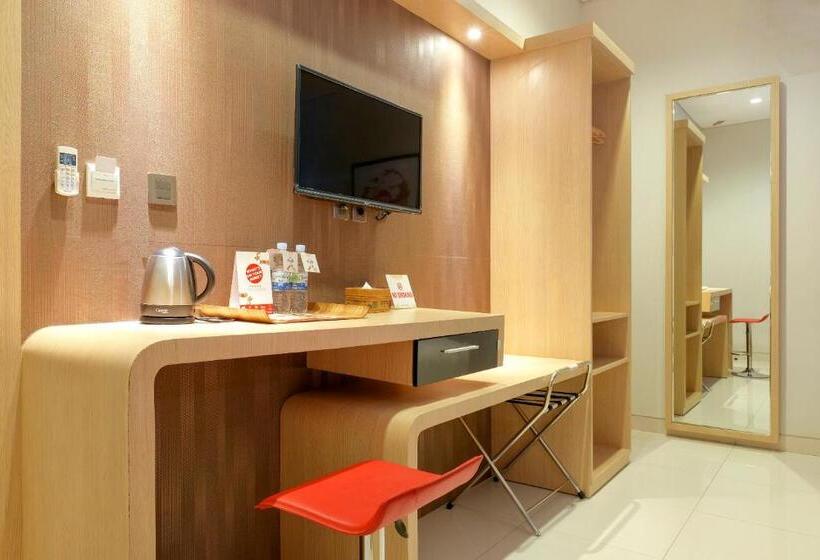 غرفة ديلوكس, Sans Hotel Grand Omah Sastro