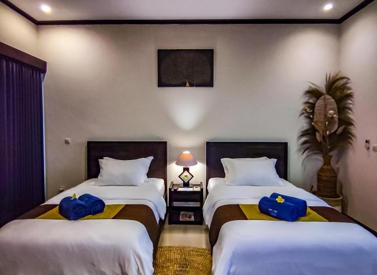 اتاق لوکس, Pondok Baruna Frangipani