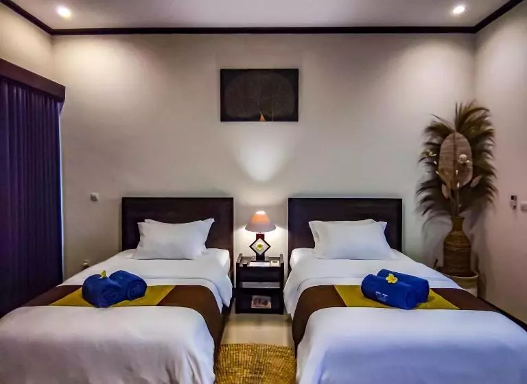 Deluxe Room, Pondok Baruna Frangipani