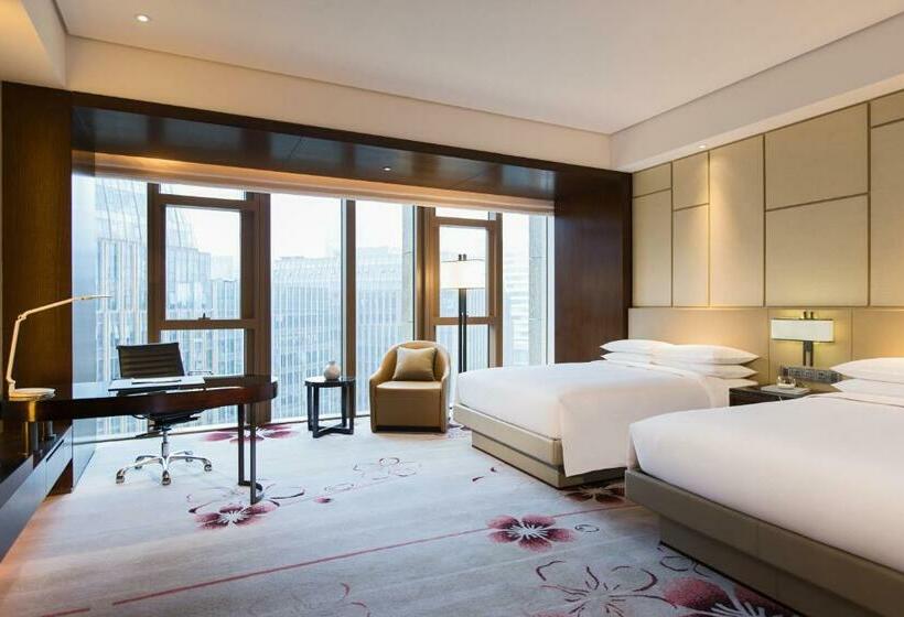 Номер Executive, Renaissance Nanjing Olympic Centre