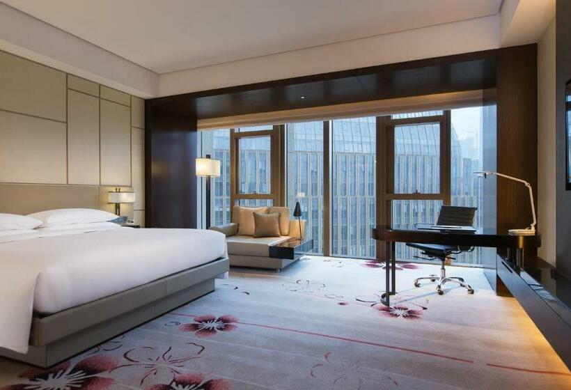 Номер Executive, Renaissance Nanjing Olympic Centre