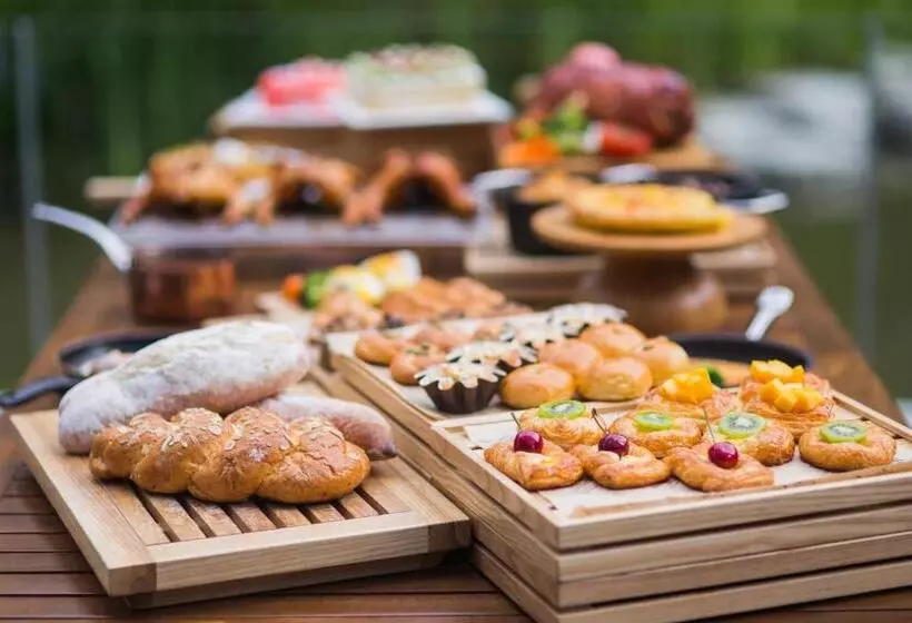 ガーデンビュースタンダードルーム, Renaissance Nanjing Olympic Centre