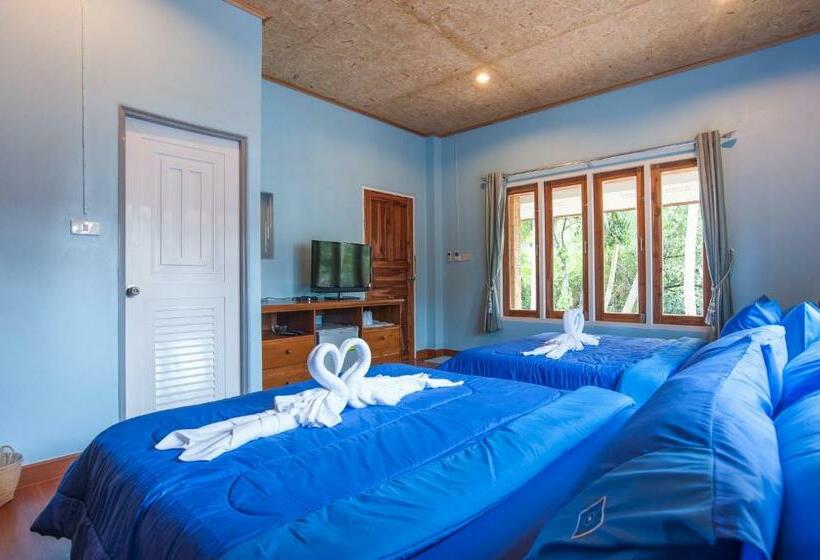 غرفة عائلية, Seafar Resort