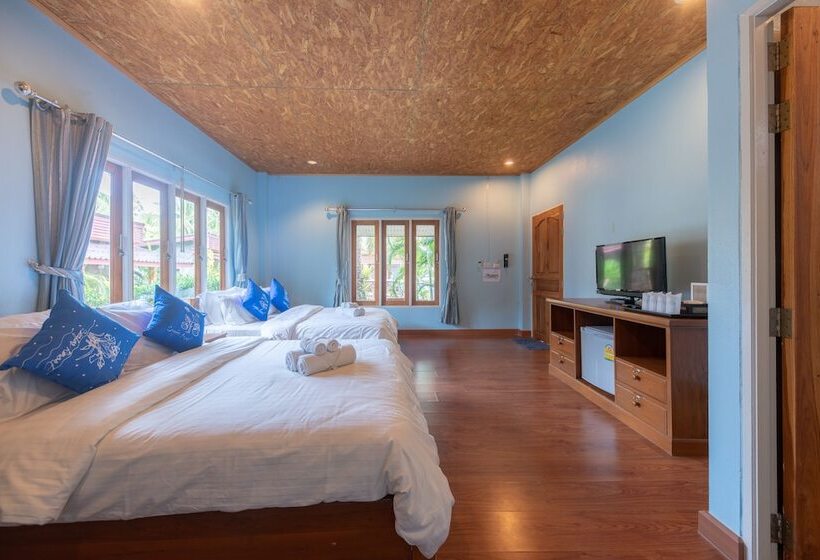 غرفة عائلية, Seafar Resort