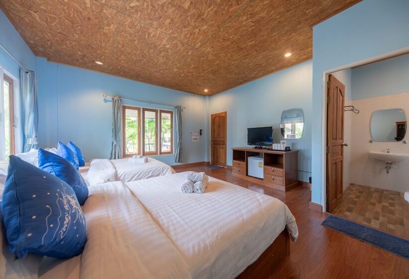 Семейный Номер, Seafar Resort