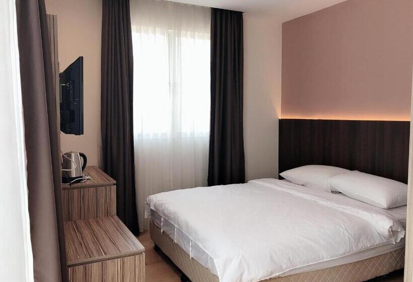 Номер Стандарт, Tumike Hotel Bentong