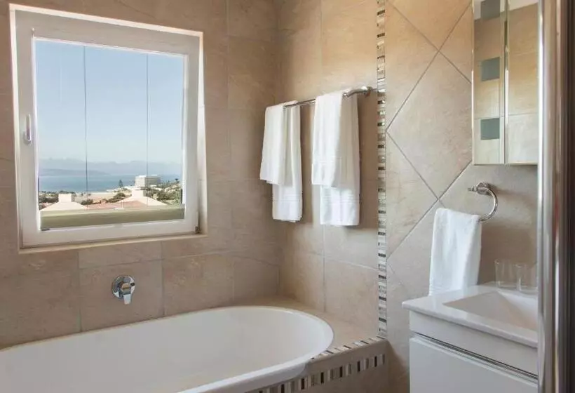 سوییت با چشم‌انداز دریا, Lala Panzi B&b
