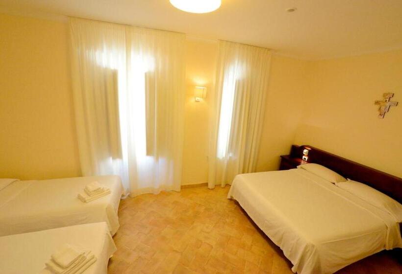 اتاق استاندارد سه نفره, Casa I Cappuccini