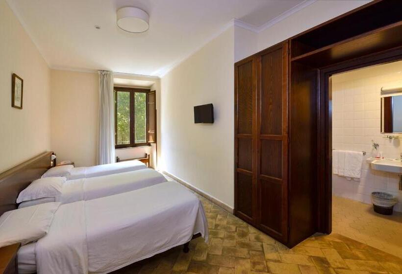 اتاق استاندارد سه نفره, Casa I Cappuccini