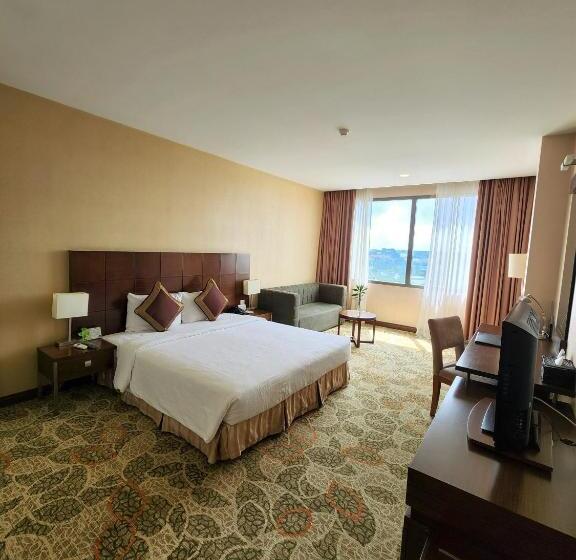 اتاق استاندارد با تخت بزرگ, Aurora Hotel Plaza