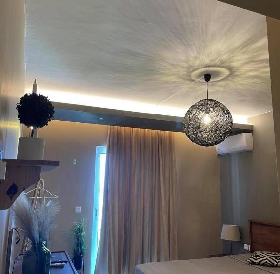 デラックスジュニアスイート, Delfini Beach