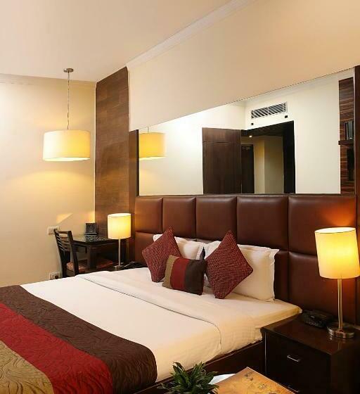 غرفة ديلوكس, Ahuja Residency Cyber City Ii