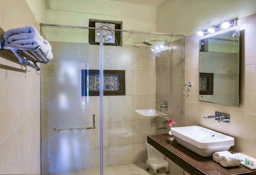 غرفة قياسية سرير كينج, Alaya Resorts & Spa