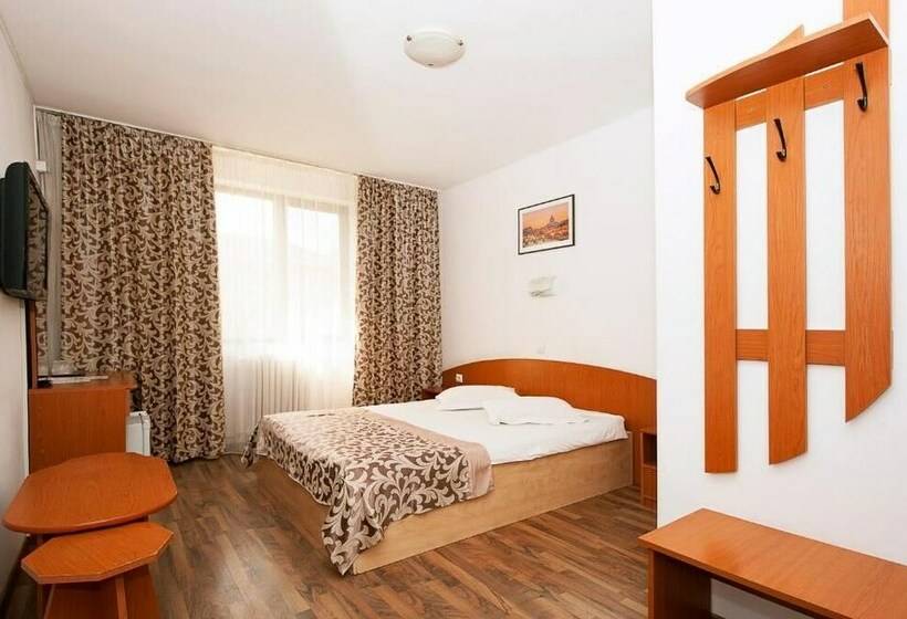 Номер Стандарт, Ceramica