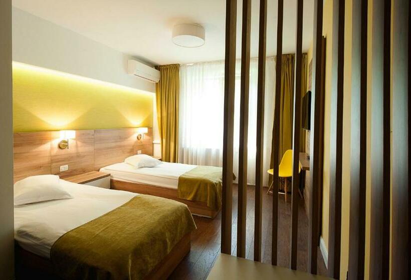 Номер Superior, Ceramica