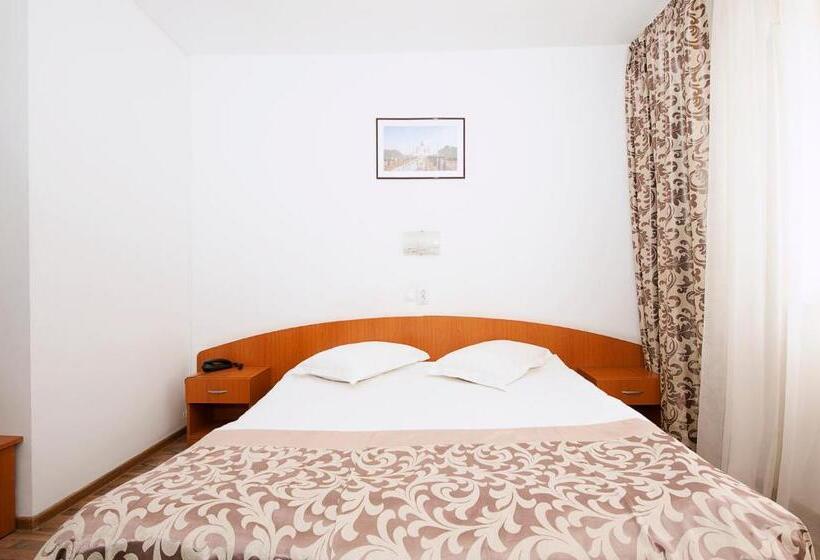 Номер Стандарт, Ceramica