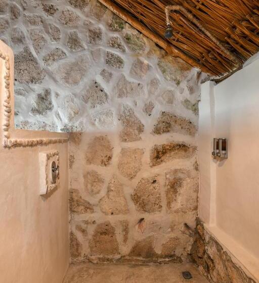 בקתה סטנדרטית עם נוף לים, Diamante K   Inside Tulum National Park