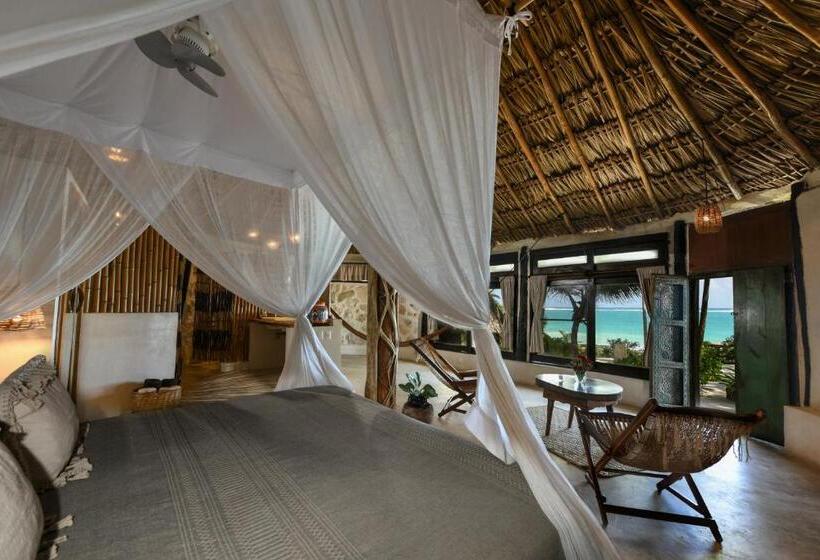 מיטת קינג בסוויטה, Diamante K   Inside Tulum National Park