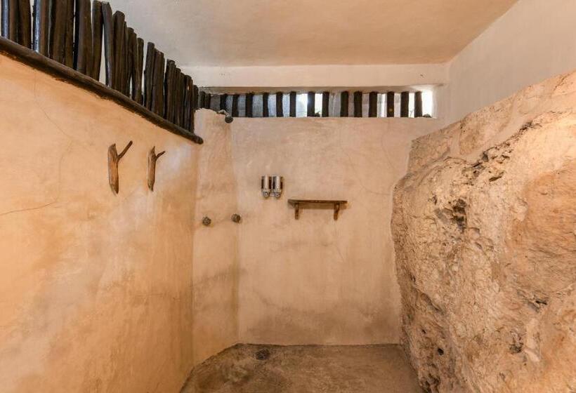 בקתה סטנדרטית, Diamante K   Inside Tulum National Park