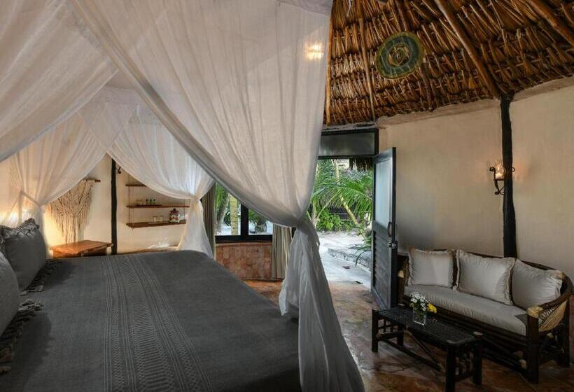 בקתה סטנדרטית, Diamante K   Inside Tulum National Park