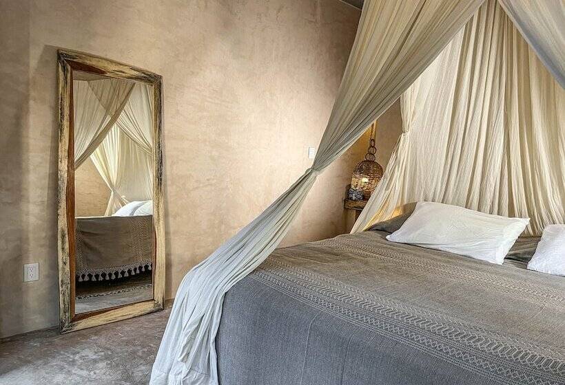 בקתה סטנדרטית, Diamante K   Inside Tulum National Park