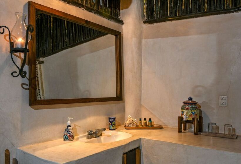 בקתה סטנדרטית עם נוף לים, Diamante K   Inside Tulum National Park