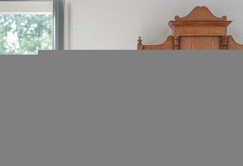 スタンダードスタジオ, Fladbro Kro