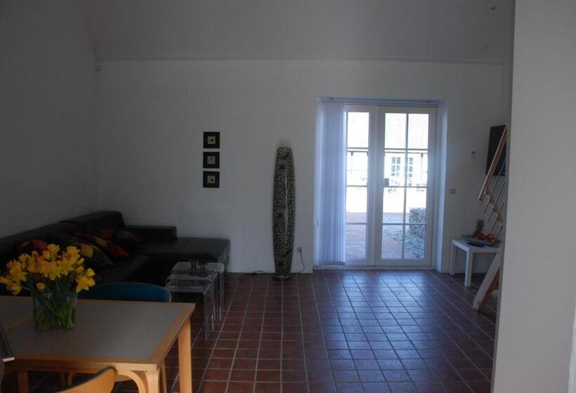 １ベッドルームアパートメント, Fladbro Kro