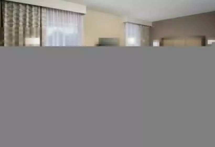 Standard-invahuone King-vuode, Hampton Inn & Suites Falls Church