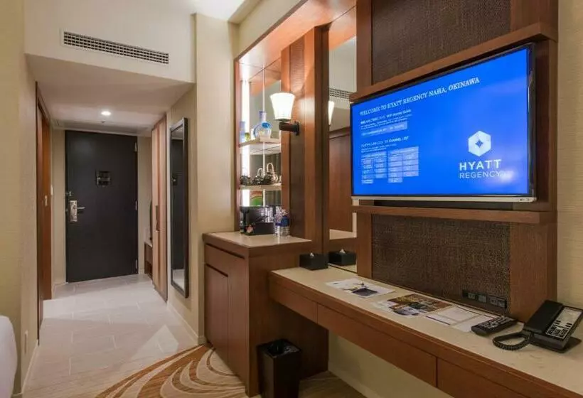 デラックスルーム, Hyatt Regency Naha Okinawa