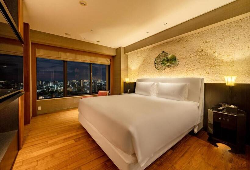 سوییت اجرایی, Hyatt Regency Naha Okinawa