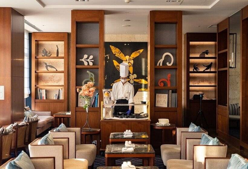 اتاق کلاب, Hyatt Regency Naha Okinawa