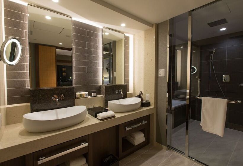 سوییت, Hyatt Regency Naha Okinawa