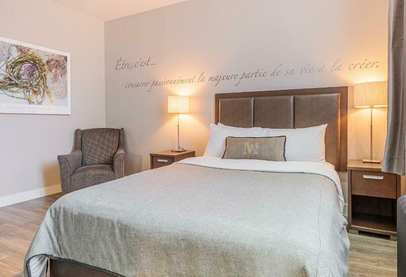 Номер Deluxe, Montfort Nicolet