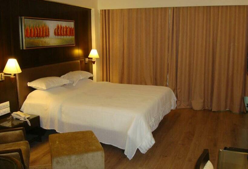 סוויטה דלוקס, The President A Boutique