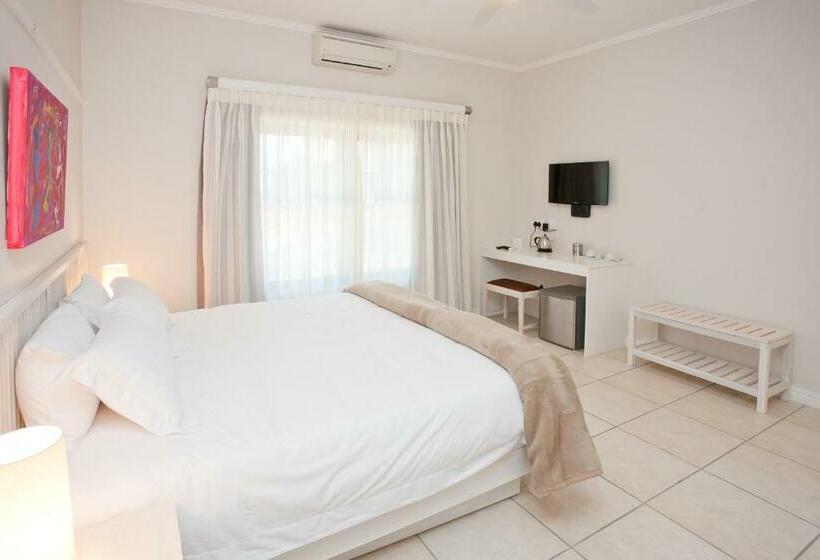 패밀리 룸, The Queen Of Calitzdorp