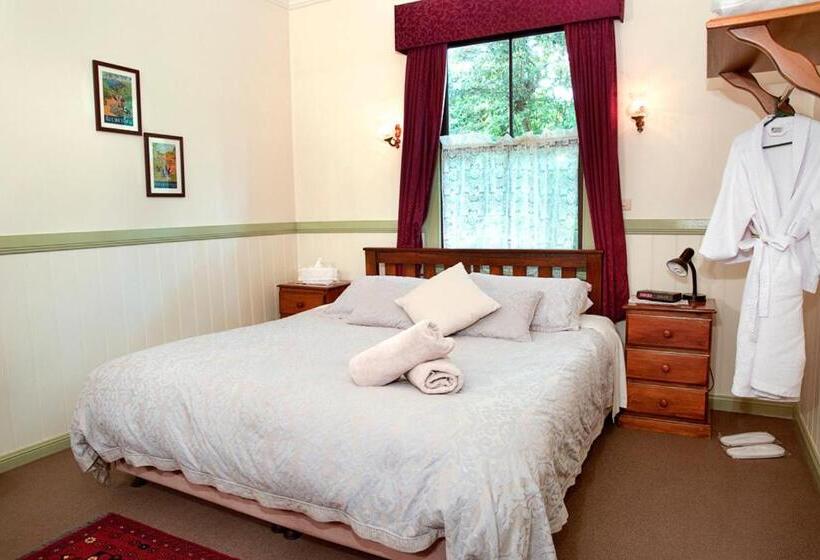 סוויטה עם ג'קוזי, Secrets Hideaway