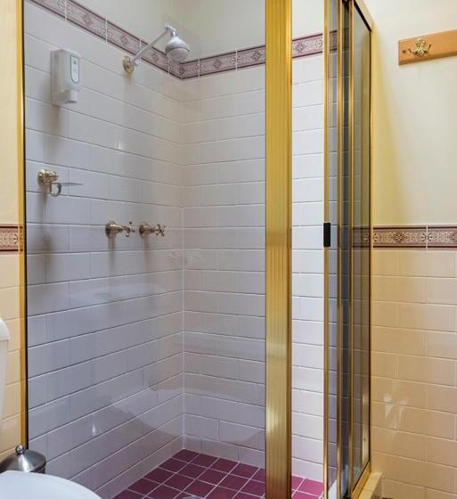 סוויטה עם ג'קוזי, Secrets Hideaway