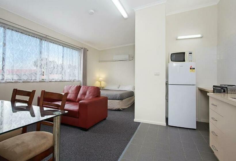 استودیوی استاندارد, Warrnambool Motel And Holiday Park