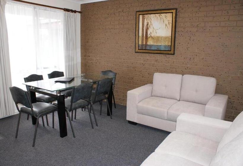 آپارتمان خانوادگی, Warrnambool Motel And Holiday Park