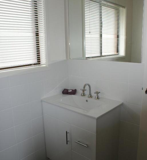 패밀리 아파트, Warrnambool Motel And Holiday Park