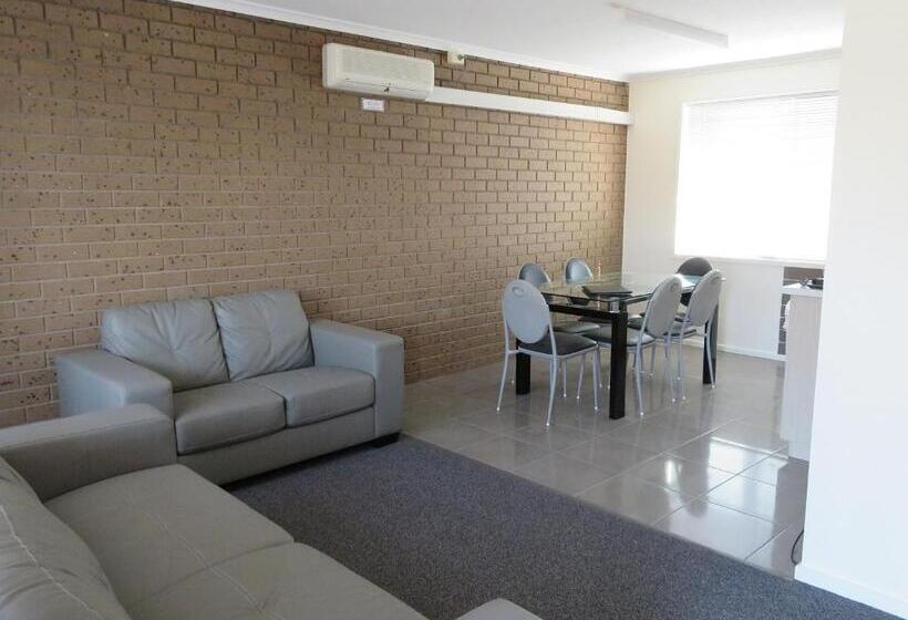 آپارتمان خانوادگی, Warrnambool Motel And Holiday Park